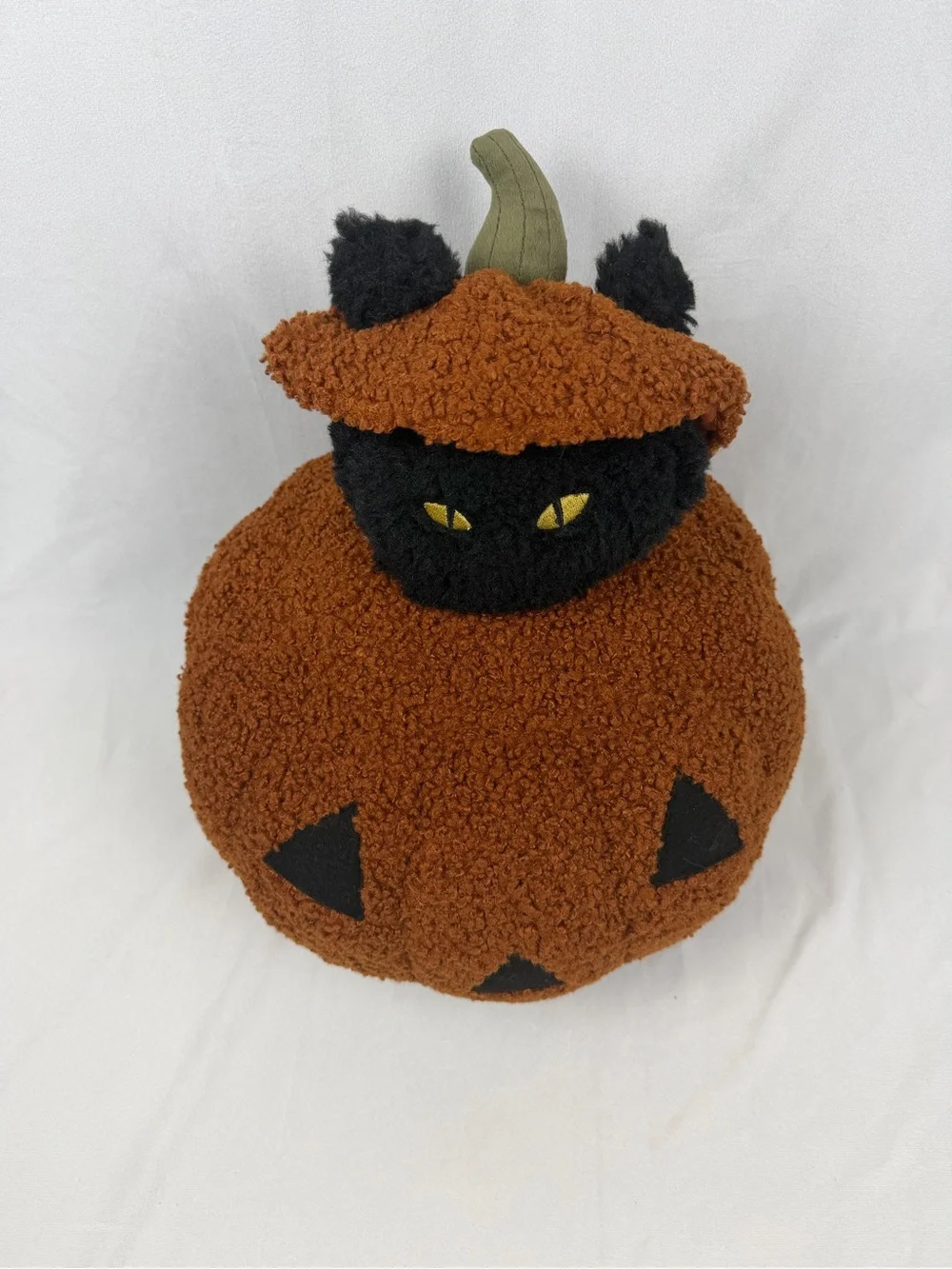 Pottery Barn Peek a Boo Cat Jack o' Lantern Pumpkin Plush Pillow Halloween NWT